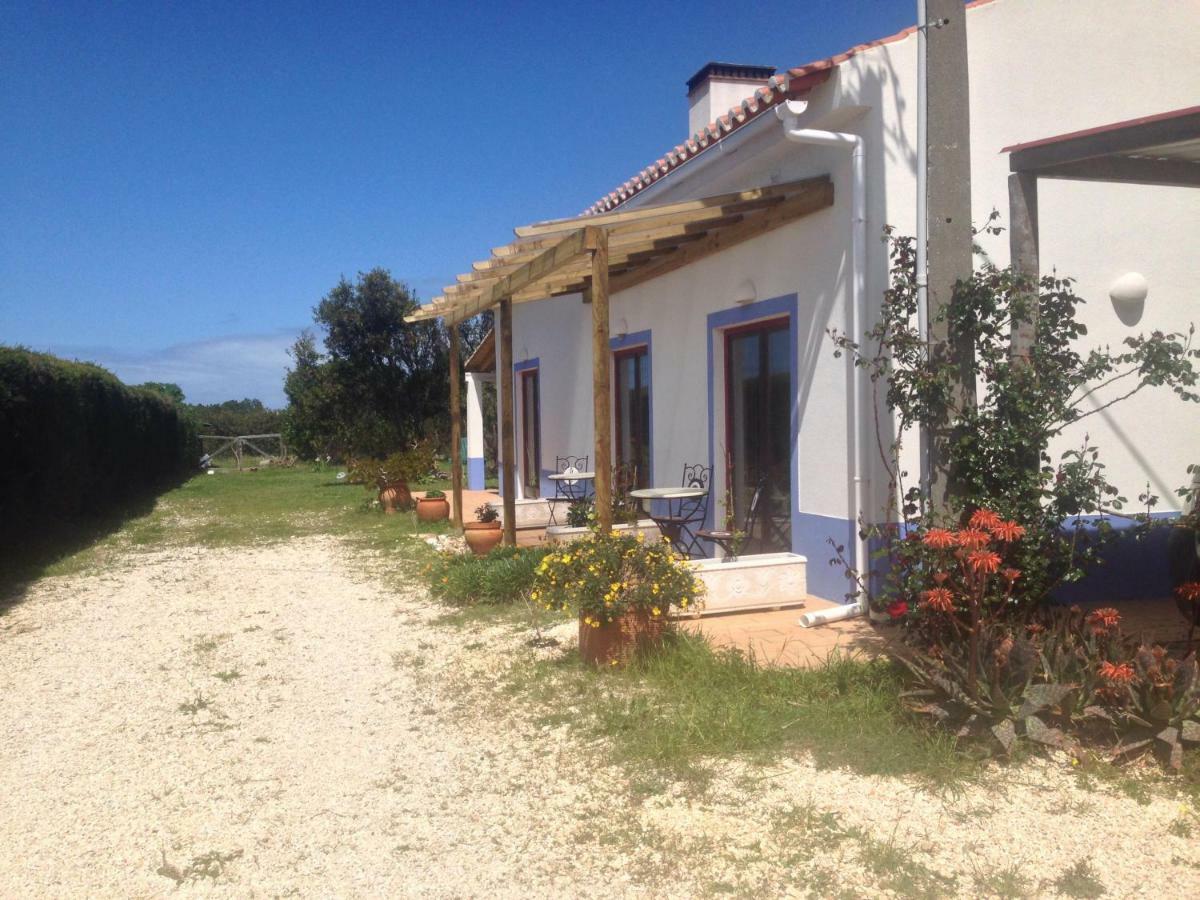 Bed and Breakfast Quintinha Mojud Rogil Esterno foto